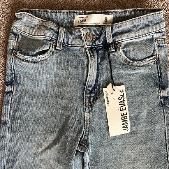Urban Kids Light Wash Denim Flared Jeans - Size 8 - Picture 3 of 5